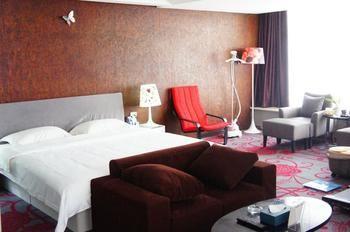 Zhengzhou Oak 5 Seasons Hotel Bagian luar foto